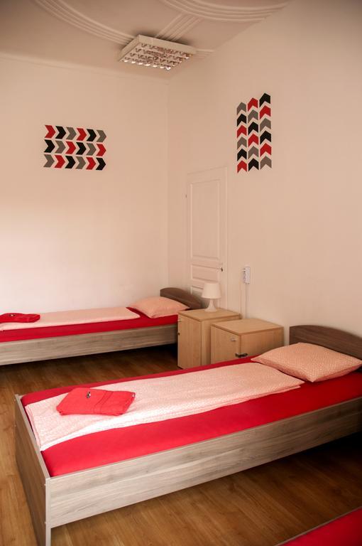 2Night Hostel Budapest Exteriör bild