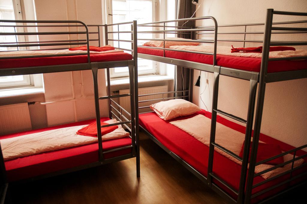 2Night Hostel Budapest Exteriör bild