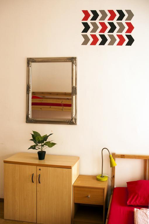 2Night Hostel Budapest Exteriör bild
